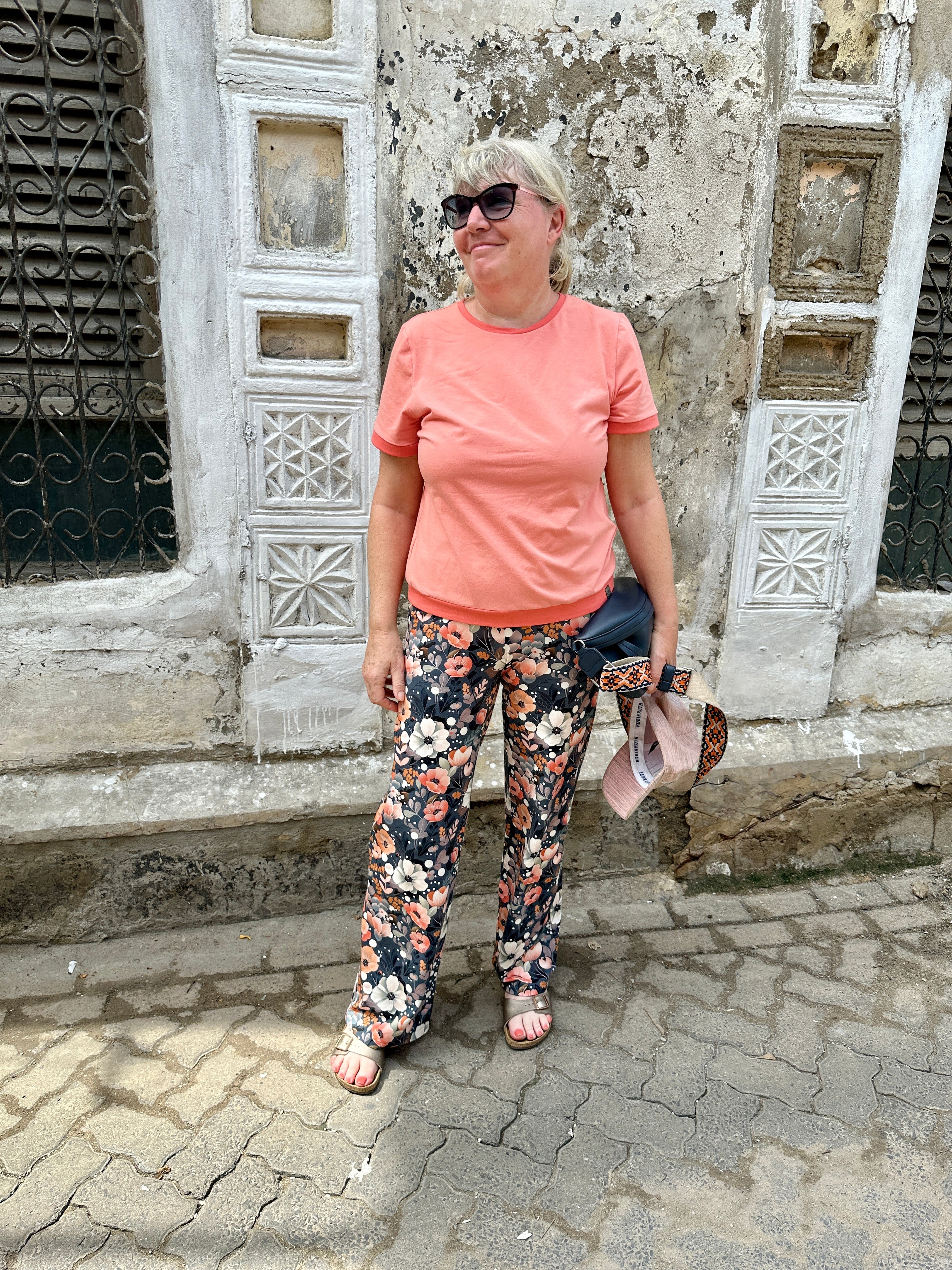 Bunte Blumenwiese Aktuellevorbestellung Stoff